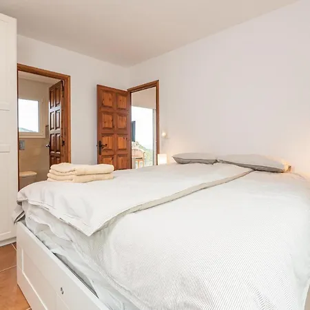 A-30 Aiguablava 4 Pax * Begur